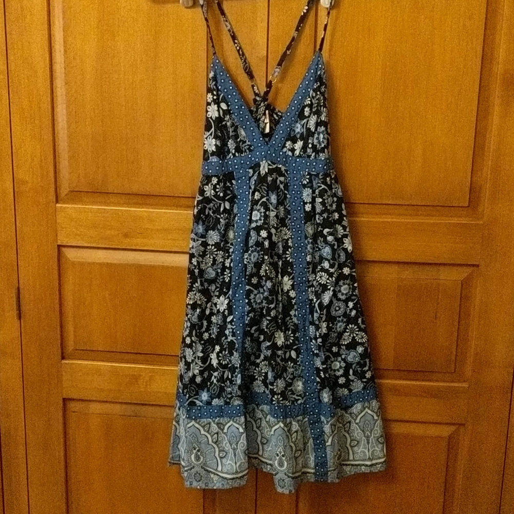 Fit&Flair Blue Floral Mossimo Dress XS
